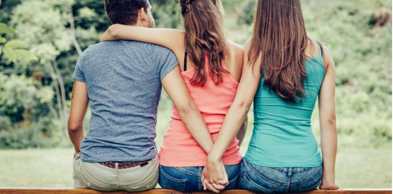 Lelaki Playboy Nampak Bergaya? Golongan Ini Berisiko Alami Masalah Mental!