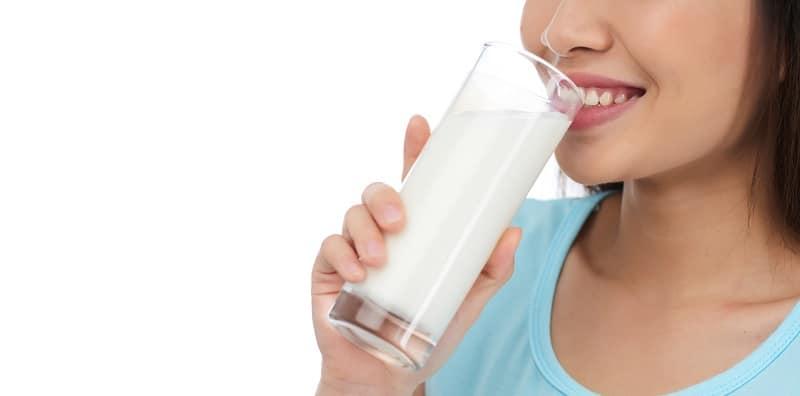 Nak Anak Kurang Berisiko Dapat Alahan? Ibu Boleh Cuba Minum Lebih Banyak Susu Lembu!