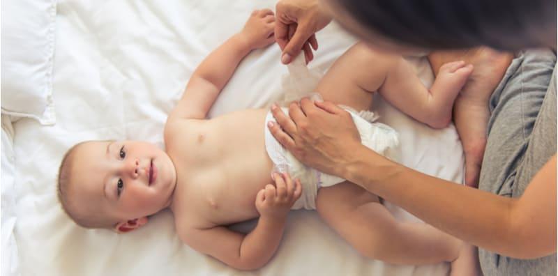 Panduan Pemakaian Lampin Bayi Perempuan & Lelaki, Bersama Tip Penjagaan Kulit Si Comel