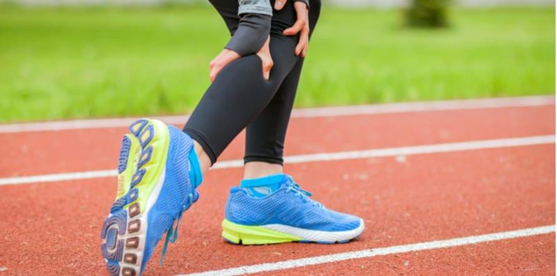 Ini 3 Langkah Awal Untuk Melegakan Kaki Yang Selalu Kram Lepas Bersukan & Bangun Tidur