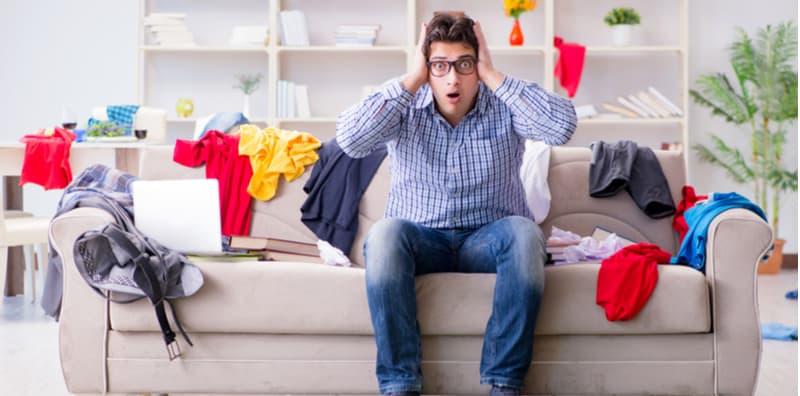 lelaki-malas-mengemas