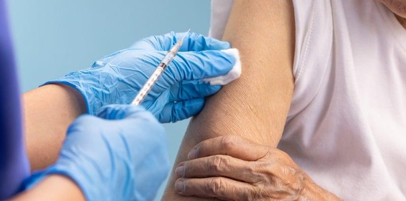 Kesan Sampingan Vaksin AstraZeneca Amat Rendah, Rakyat Diseru Jangan Bimbang!