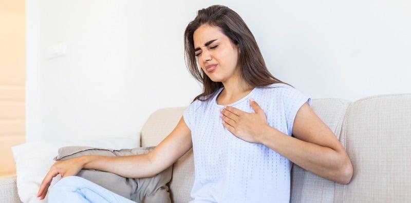 Tanda Sakit Jantung Wanita Dan Lelaki Berbeza! Ini 3 Simptom Yang Perlu Diperhatikan
