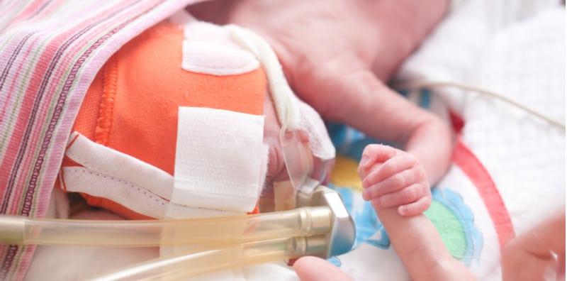 6 Risiko Kesihatan Ini Boleh Dialami Bayi Pramatang, Ibu Ayah Kena Bersedia