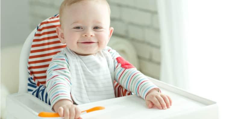 Ini Sebabnya Kenapa Bayi Bawah 6 Bulan Hanya Boleh Minum Susu Ibu @ Formula,