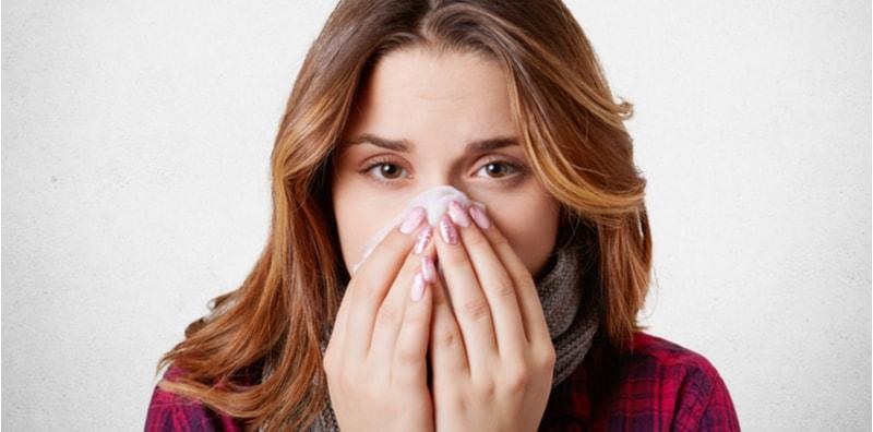 Ada Sakit Radang Hidung? Ia Mungkin Bukan Sebab Alahan, Meskipun Simptom Sama!