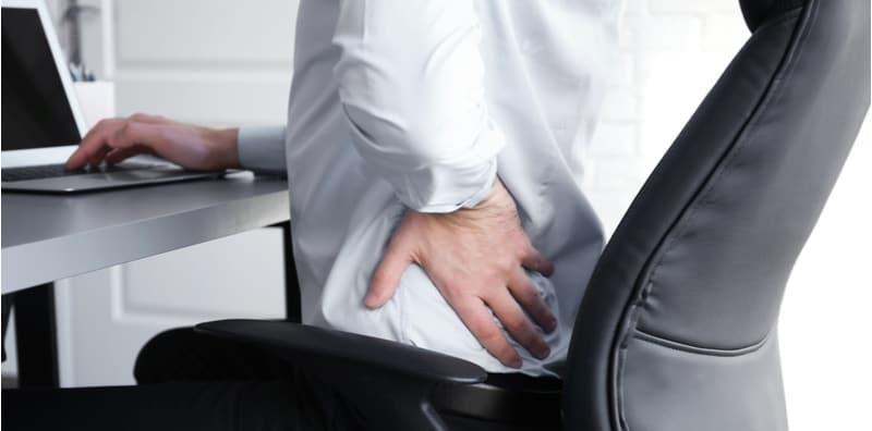 Sakit Belakang Ketika Bekerja? Tiba Masanya Anda Betulkan Postur Tubuh Badan!