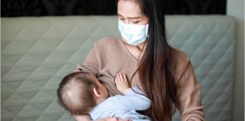 Ibu Menyusu Dijangkiti COVID-19? Sebelum Teruskan Penyusuan, Fahami Ini Dulu!