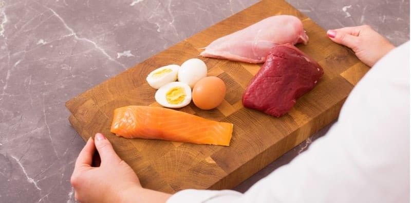 Idamkan Badan Sado & Ada 'Six Pack', Perlu Amal Diet Protein Tinggi Ke? Ambil 10 Makanan Ini!