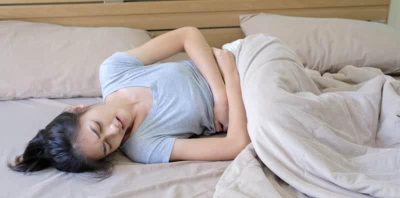 Aduh! Plan Terganggu Sebab Datang Bulan? Jangan Risau, Ada Cara Mudah Hentikan Haid!