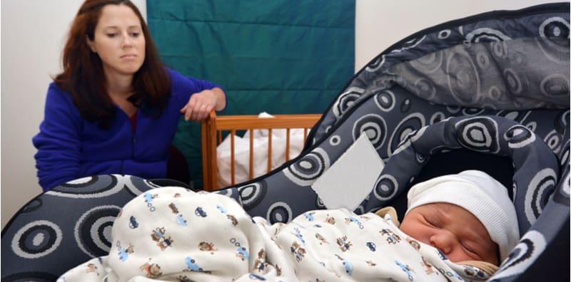 Ibu Tidak Sihat, Tapi Perlu Menjaga Anak Kecil? Ini Tip Untuk Anda