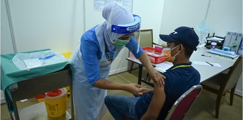 Ini 5 Manfaat Vaksin COVID-19 Dan Risikonya Jika Tidak Divaksin!