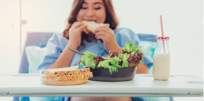 Ini Senarai Makanan Yang Disarankan Untuk Ibu Sebelum Masuk Bilik Bersalin