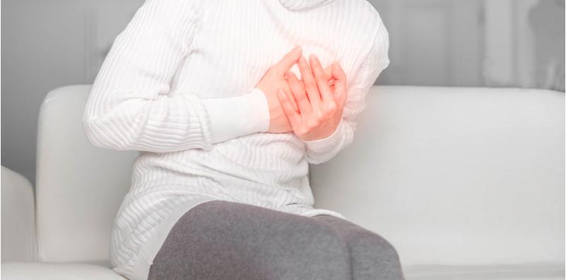 penyebab-sakit-dada-wanita