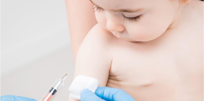 Mengapa Bayi Di Sarawak Wajib Dapatkan Vaksin JE? Ini Sebabnya!