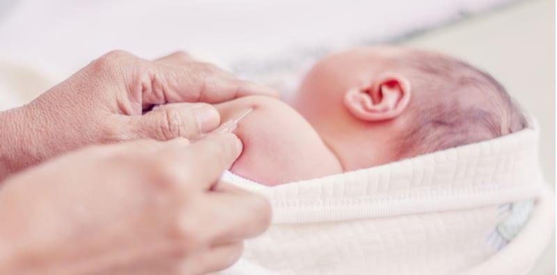 Vaksin Hepatitis B Untuk Bayi? Ini Sebabnya!