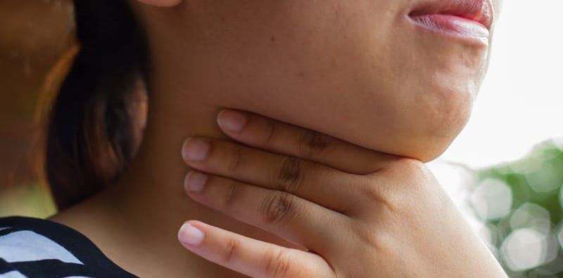 Ketumbuhan Dalam Hidung Petanda Kanser Nasofarinks? Kenali Simptom Lain