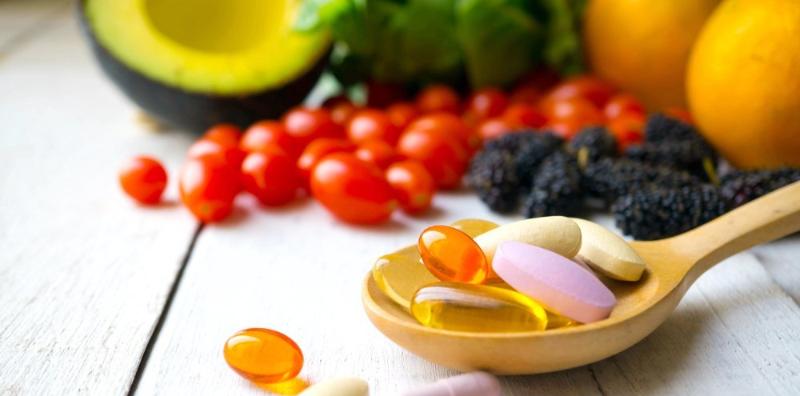 Pening Cari Vitamin Gemuk Di Farmasi? 4 Jenis Ini Akan Buat Anda Lebih Sihat!