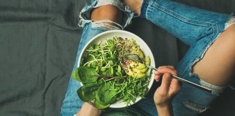 Nak Diet Makan Sayur? Kenali Beza Diet Sayuran Vegan Dan Vegetarian!