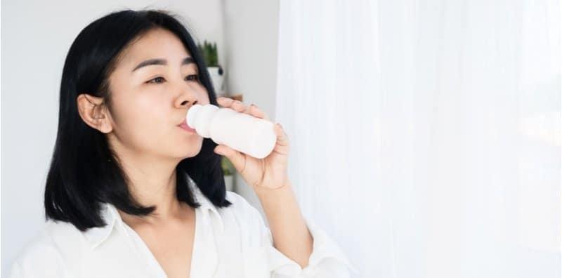 8 Manfaat Minuman Probiotik Yang Mungkin Anda Tak Sedar, Bukannya Baik Untuk Usus Sahaja!