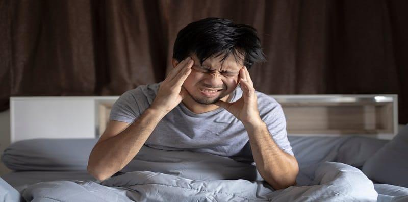 Sakit Kepala Lepas Bangun Tidur? Ini Mungkin Angkara Hipoglisemia Nokturnal