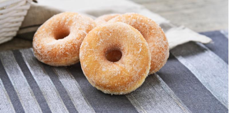 Inginkan Resipi Donut Gebu Yang Sihat? Buat Ikut Sukatan Cawan, Tanpa Telur!