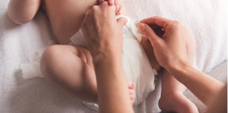 Najis Bayi Warna Hijau Sebab Susu Ibu Cair? Ini 9 Punca Sebenarnya!