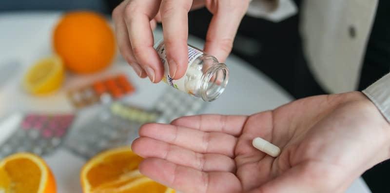 Berlumba-lumba Makan Suplemen, Adakah Dos Vitamin C 1000mg Selamat?