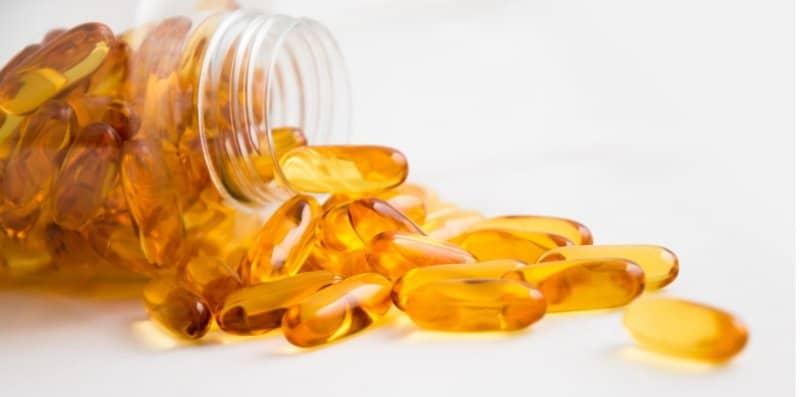 Ingin Beli Minyak Ikan Omega 3 Di Farmasi Untuk Turunkan Kolesterol? Lihat 6 Perkara Ini Dulu!
