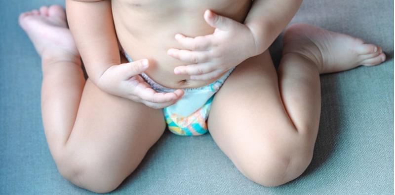 Anak Gemar Duduk Posisi W? Jom Ubah Tabiat Anak Kepada 6 Gaya Duduk Ini