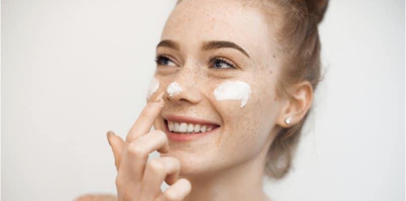 Jeragat Punca Diri Tak Confident? 8 Bahan Dalam Krim Ini Boleh Bantu Hilangkannya, Cubalah!