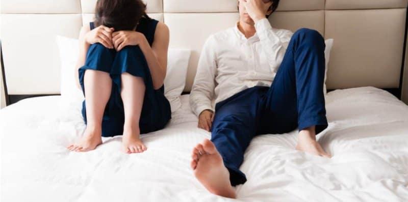 Seks Menyakitkan Sebab Dua-dua Kering? Ini 7 Petua Suami Isteri Banyakkan Air Ketika Bersama!